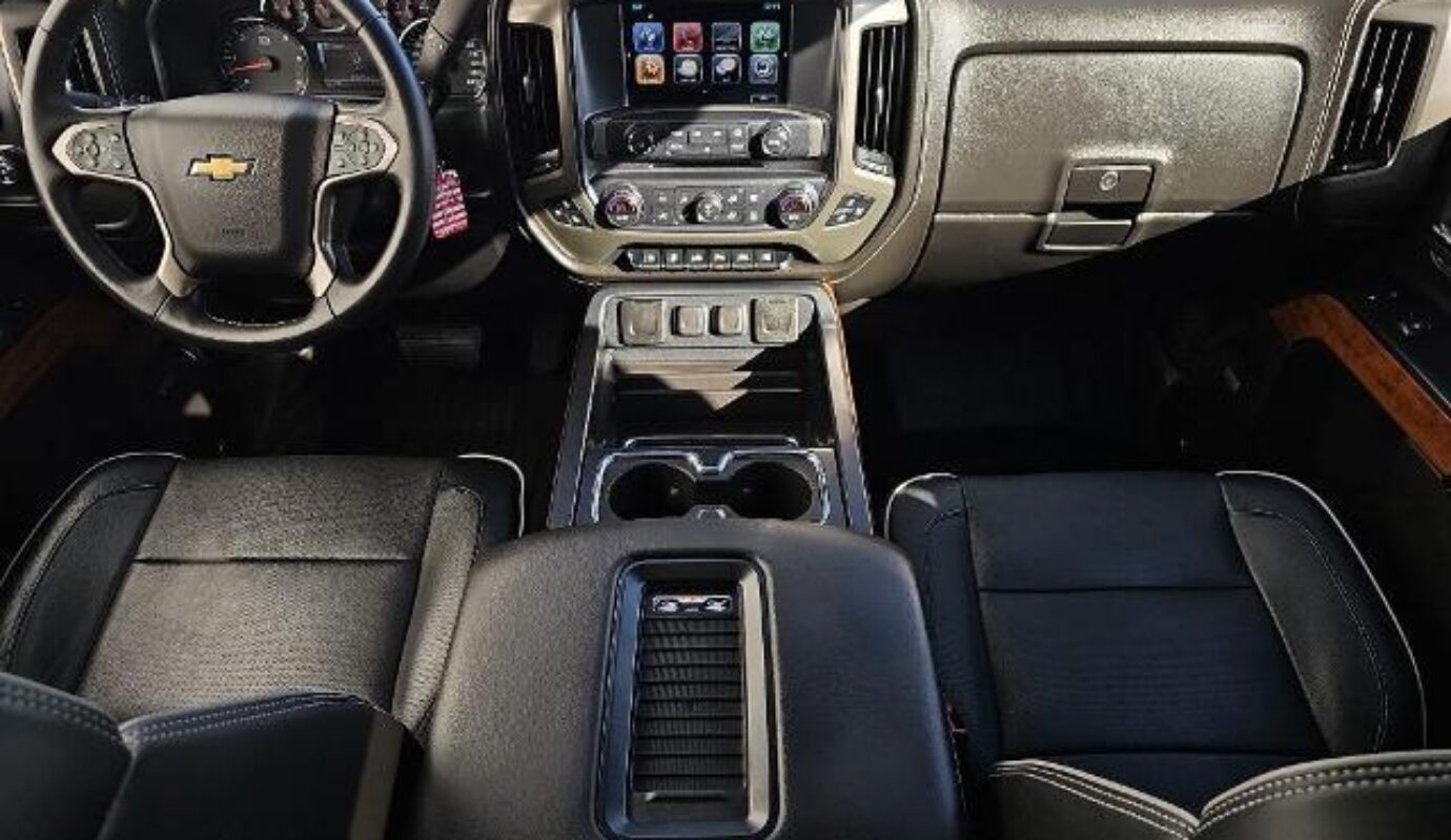 2017 Chevrolet Silverado 1500 High Country High Desert