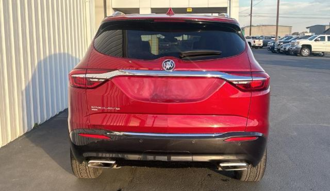 2021 Buick Enclave Essence