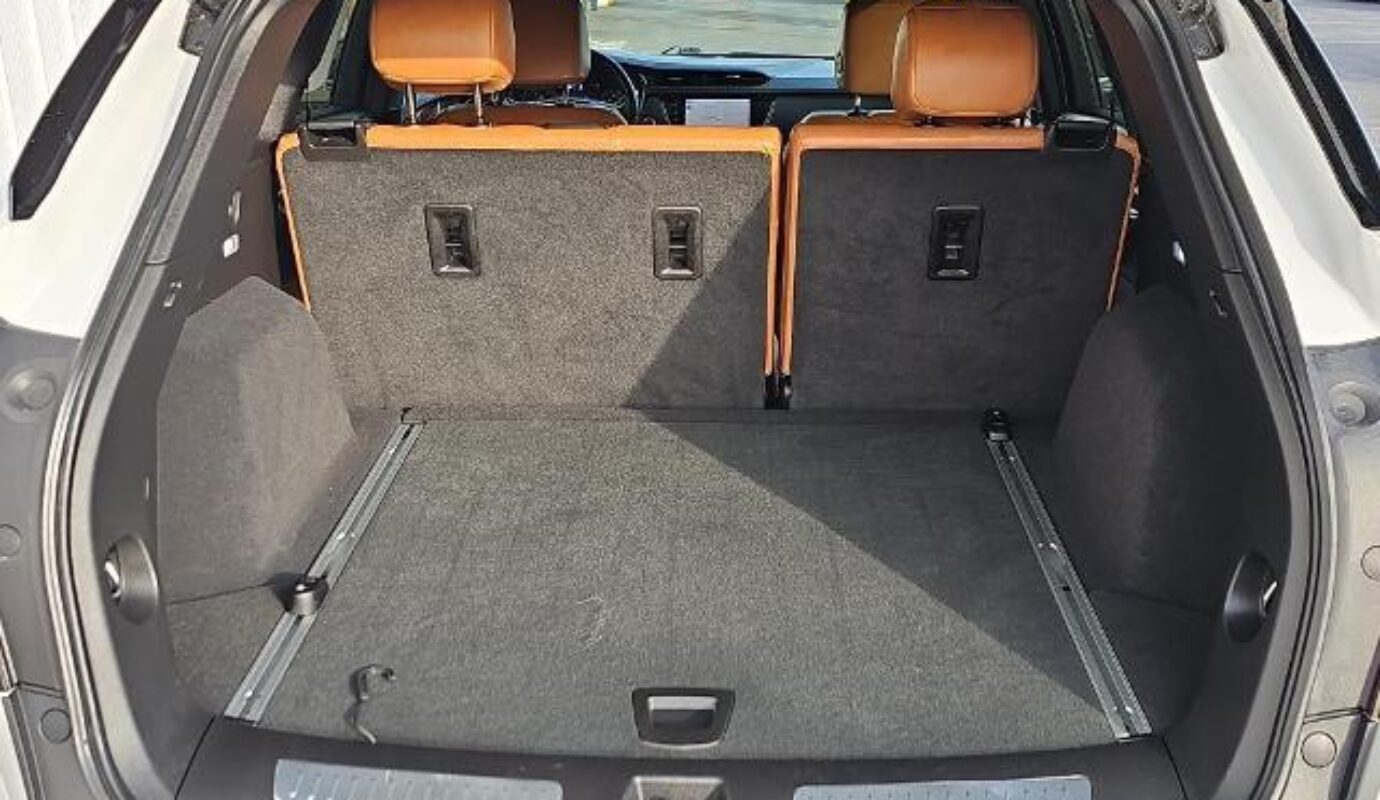 2020 Cadillac XT5 Premium Luxury