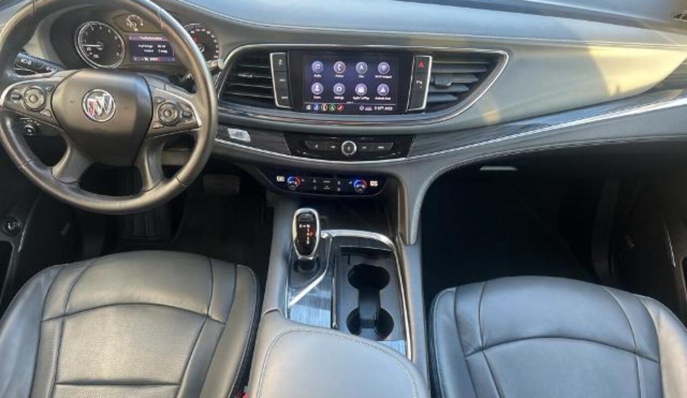 2021 Buick Enclave Essence