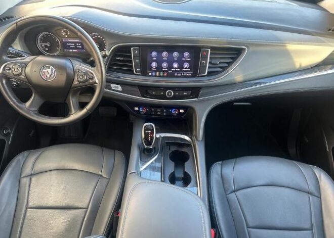 2021 Buick Enclave Essence