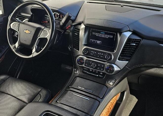 2018 Chevrolet Suburban Premier