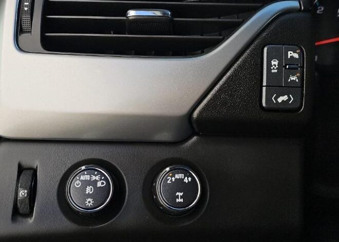 2018 Chevrolet Suburban Premier