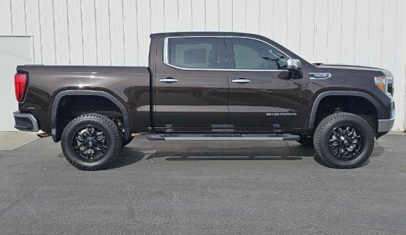 2019 GMC Sierra 1500 SLT