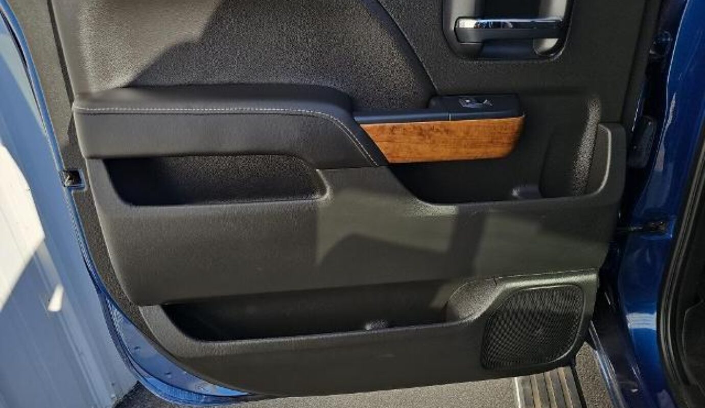 2017 Chevrolet Silverado 1500 High Country High Desert