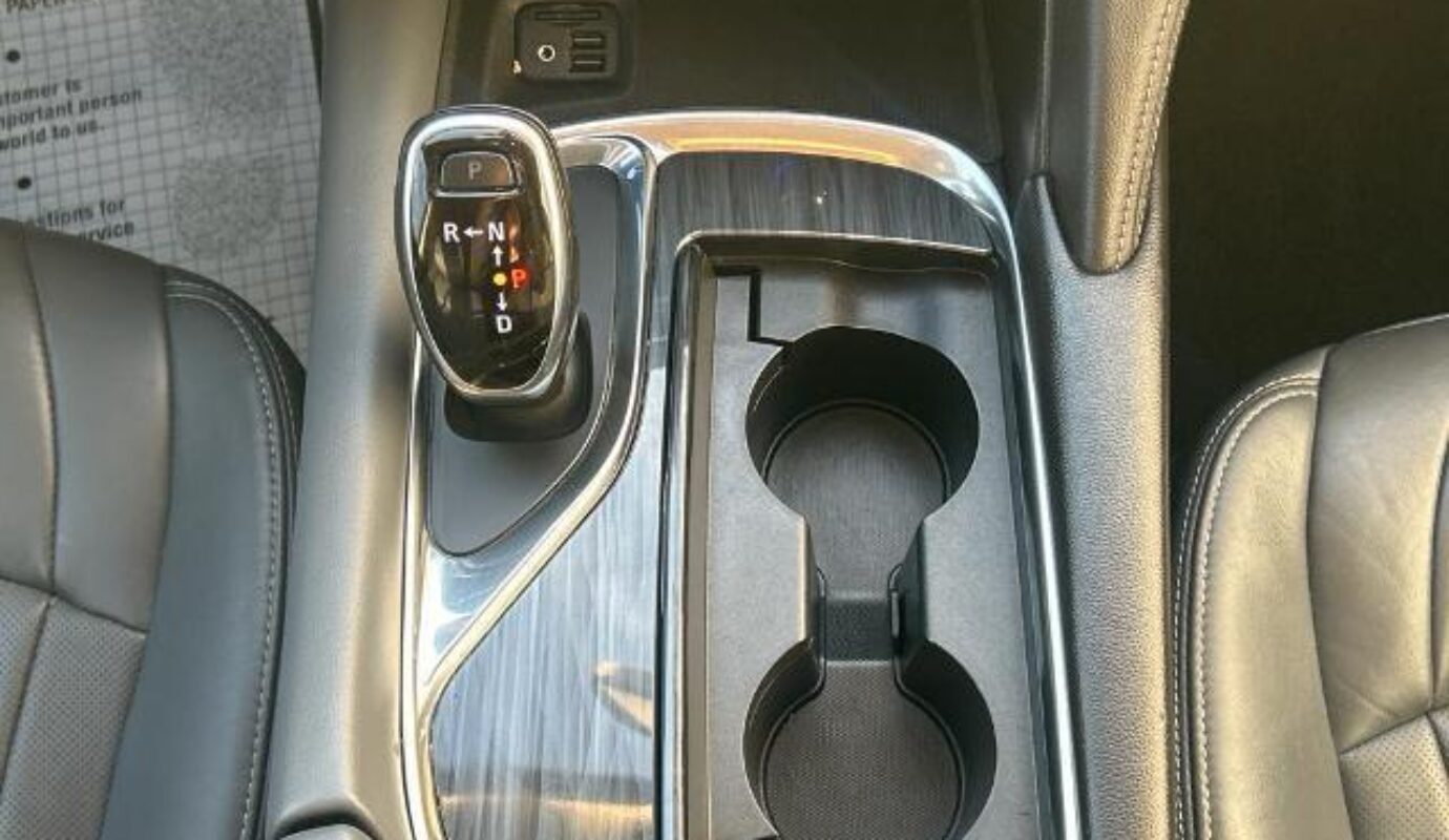 2021 Buick Enclave Essence