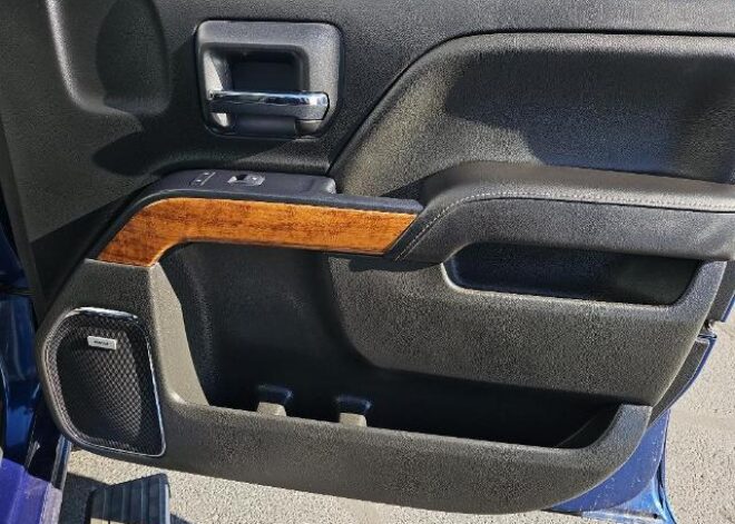 2017 Chevrolet Silverado 1500 High Country High Desert