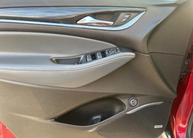 2021 Buick Enclave Essence