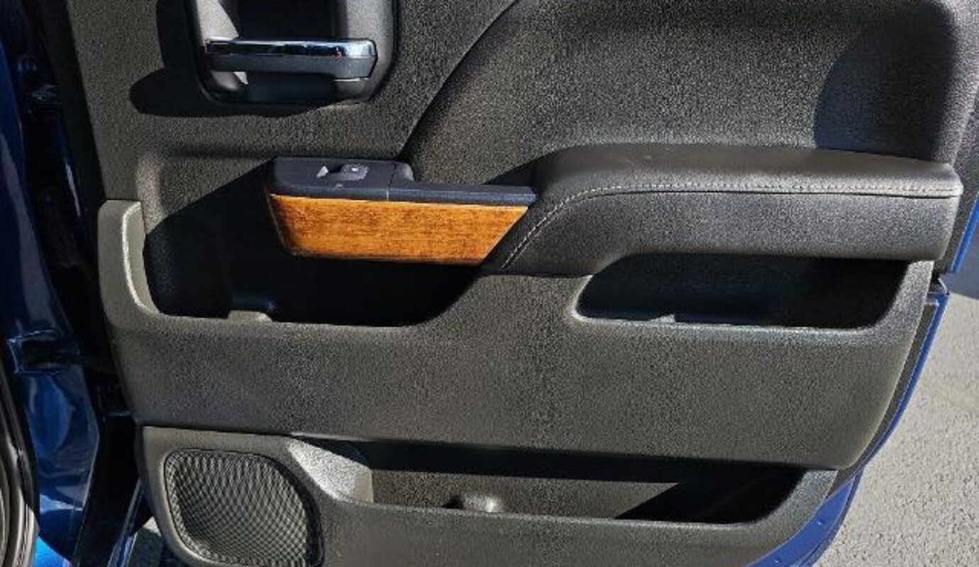 2017 Chevrolet Silverado 1500 High Country High Desert