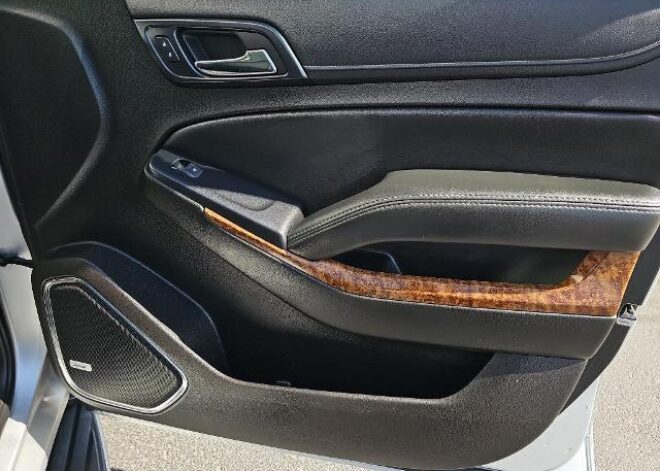 2018 Chevrolet Suburban Premier