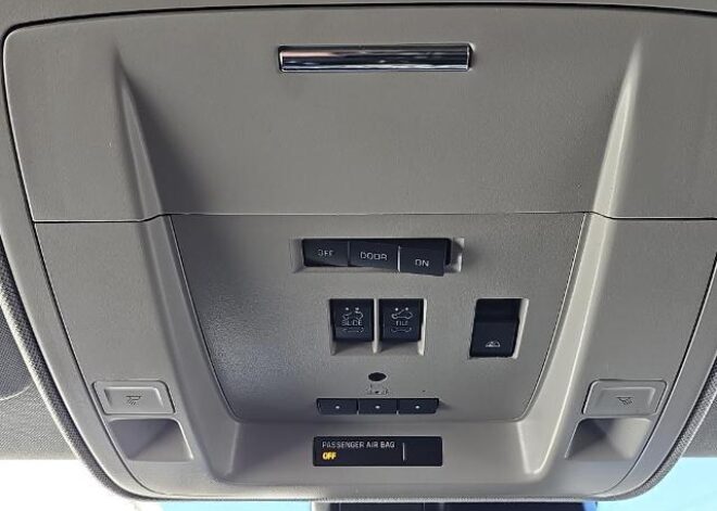 2017 Chevrolet Silverado 1500 High Country High Desert