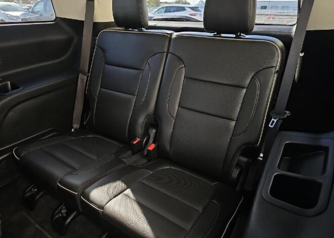 2020 GMC Acadia Denali