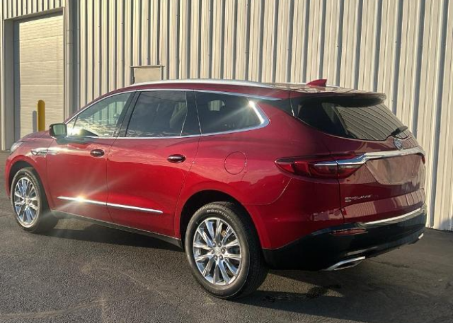 2021 Buick Enclave Essence