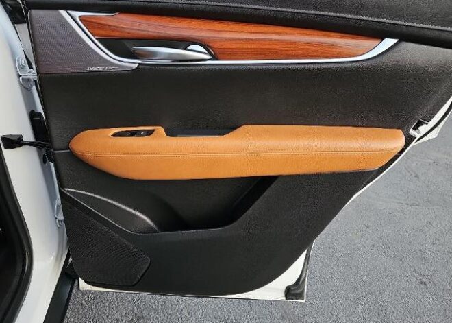 2020 Cadillac XT5 Premium Luxury