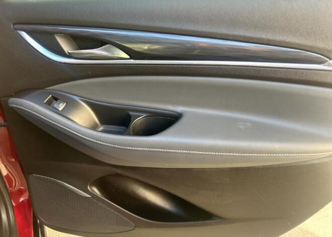 2021 Buick Enclave Essence