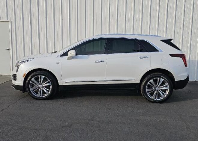 2020 Cadillac XT5 Premium Luxury