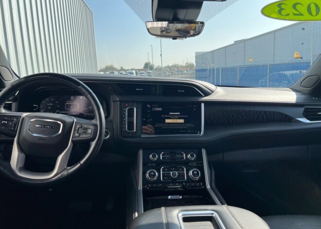 2023 GMC Yukon XL Denali SUV