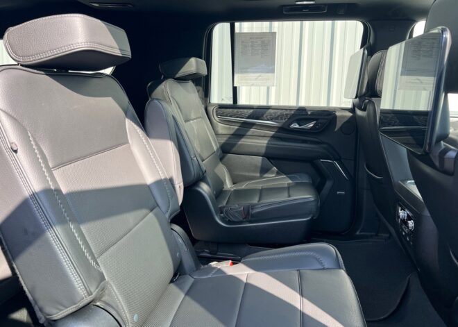 2023 GMC Yukon XL Denali SUV