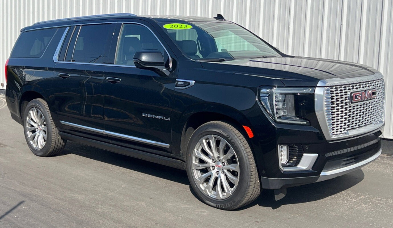 2023 GMC Yukon XL Denali SUV